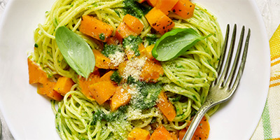 Pasta al pesto di prezzemolo e zucca